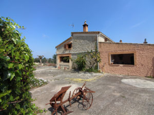 Rustikale Finca zum Reformieren in San Juan Mallorca