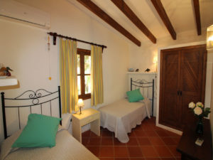 Finca with holiday rental license nearby Pollensa Majorca