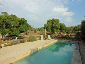 Algaida Mallorca stone facade finca with guest house and pool