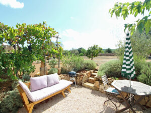 Algaida Mallorca stone facade finca with guest house and pool