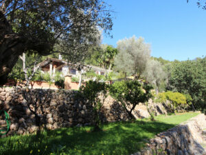 Finca in Bunyola mit Pool und schöner Aussicht