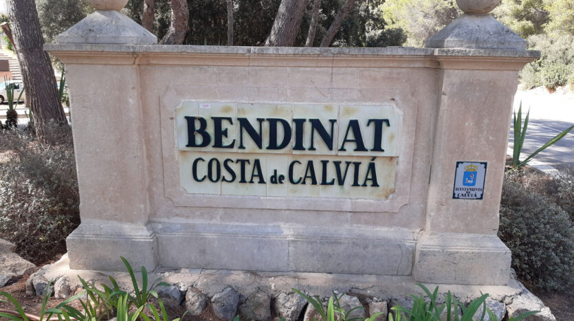 Bendinat Mallorca real estate near to the beach plots and luxury villa